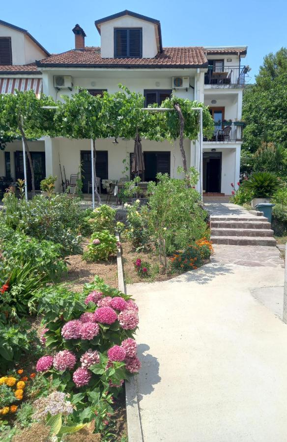 Apartments Budva Center Bagian luar foto