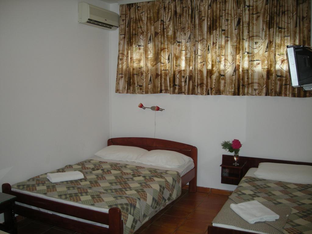 Apartments Budva Center Bagian luar foto